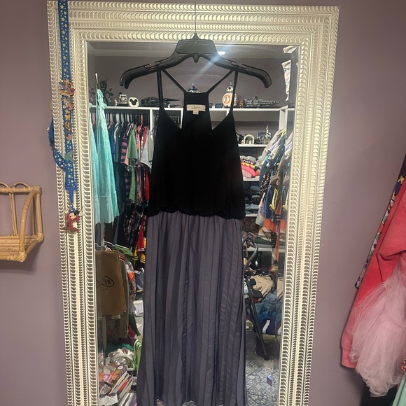 LOFT Dresses & Skirts - Two toned dress